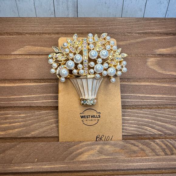 Flower Bouquet Pin Flower Arrangement Jewelry Brooch Fashion Jewelry FAST SHIP - Picture 2 of 3